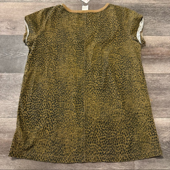 Free People We The Free Size Small Clare Animal Printed Leopard Cheetah T-Shirt - Picture 13 of 14